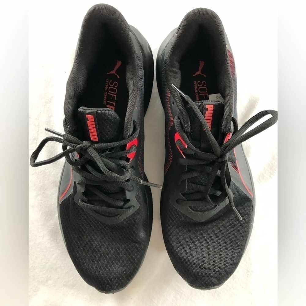 NWOT PUMA Men's Twitch Runner Sneaker - Picture 3 of 6